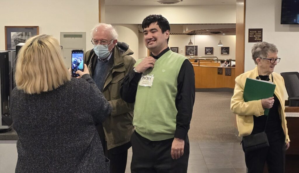 Sara Tamura, Senator Bernie Sanders, David Tamura, Patricia MacPherson
